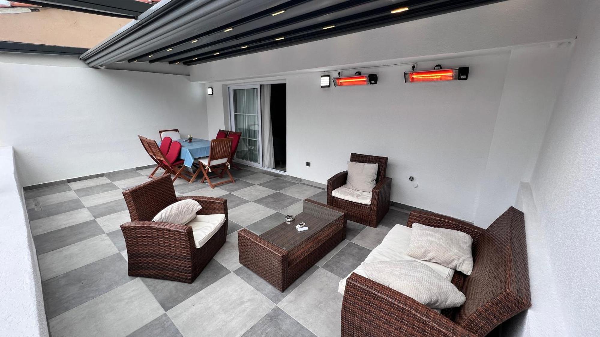Merkuri Appart hôtel *