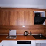 Merkuri Apartments